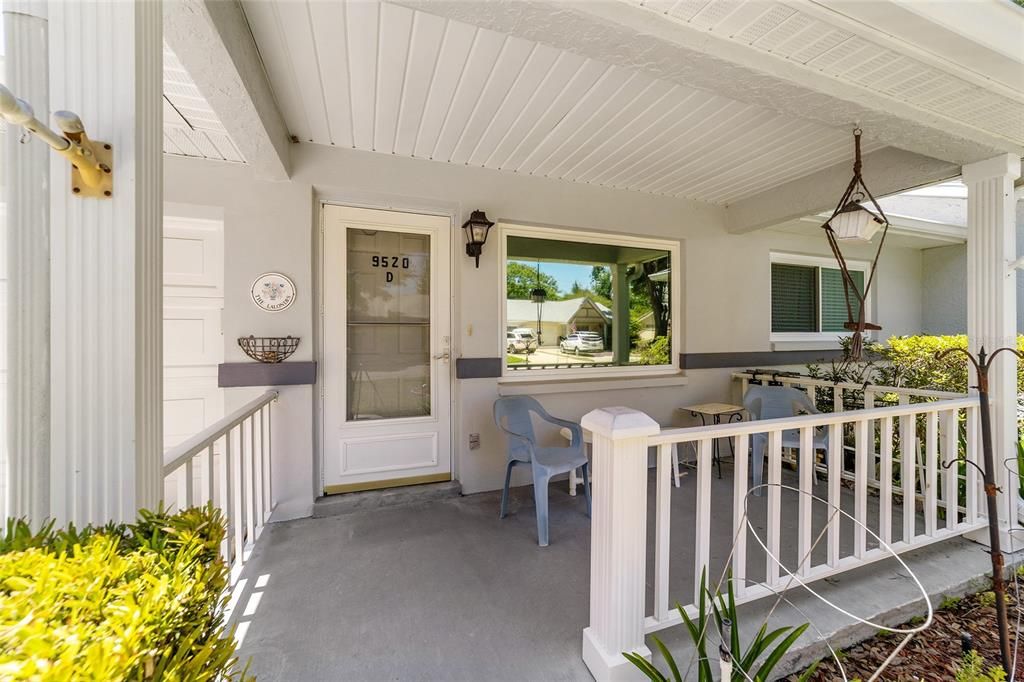For Sale: $120,000 (2 beds, 2 baths, 1221 Square Feet)