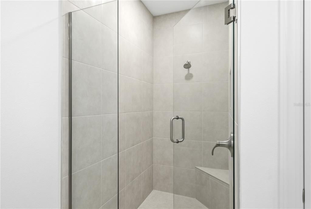 En Venta: $419,000 (3 camas, 2 baños, 1803 Pies cuadrados)