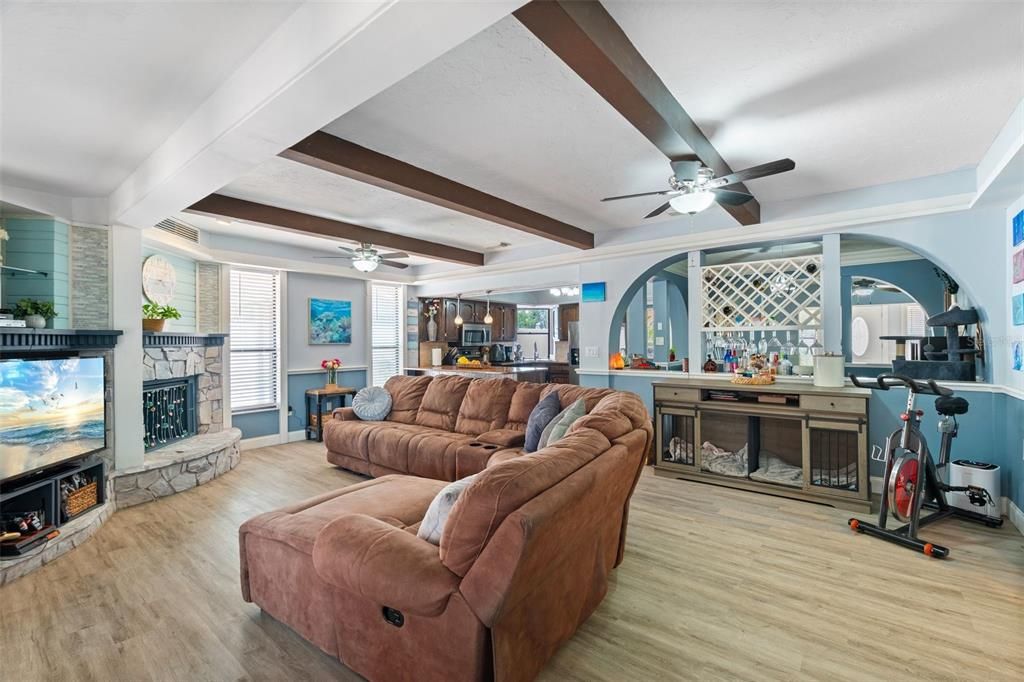 For Sale: $715,000 (4 beds, 3 baths, 2035 Square Feet)