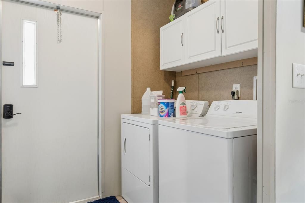 Activo con contrato: $310,000 (2 camas, 2 baños, 1028 Pies cuadrados)