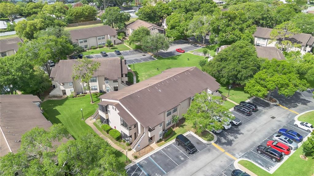 For Sale: $190,000 (2 beds, 2 baths, 1105 Square Feet)