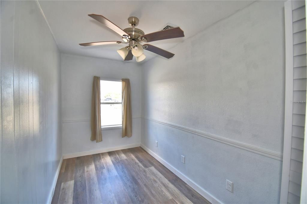 For Sale: $275,000 (0 beds, 0 baths, 1476 Square Feet)