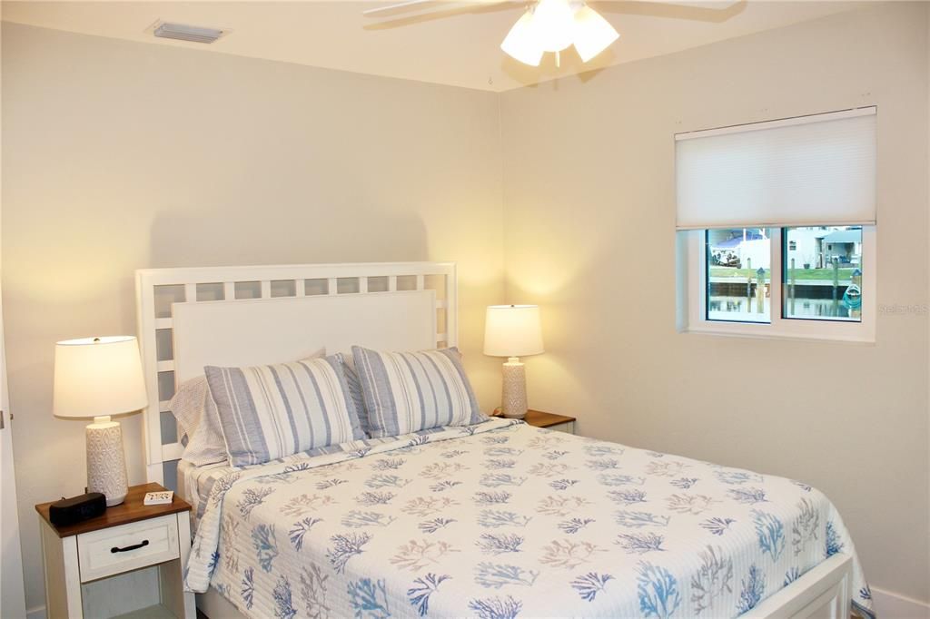 For Rent: $5,300 (2 beds, 1 baths, 841 Square Feet)