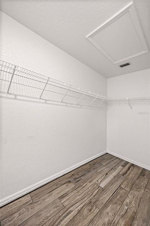 For Sale: $725,000 (4 beds, 2 baths, 2244 Square Feet)