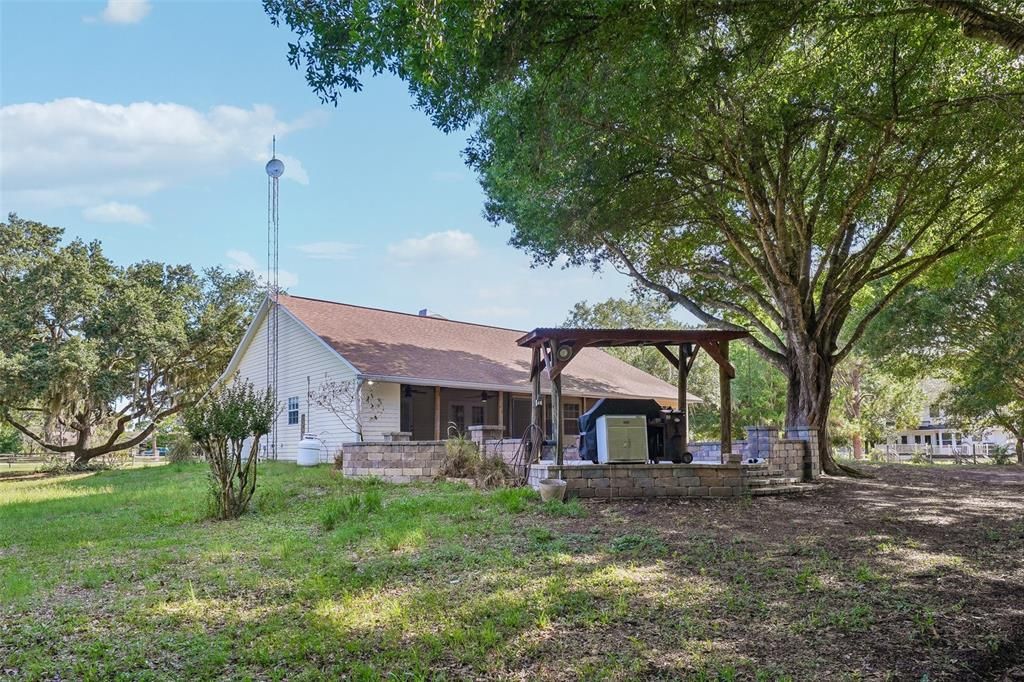 En Venta: $430,000 (3 camas, 2 baños, 2017 Pies cuadrados)