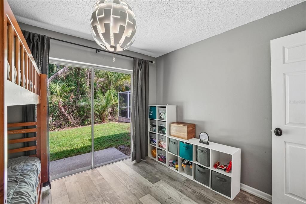 For Sale: $459,900 (3 beds, 2 baths, 1585 Square Feet)