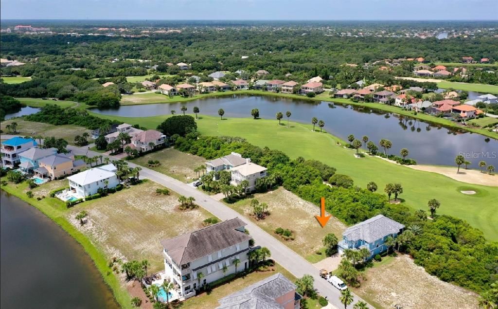 待售: $325,000 (0.12 acres)