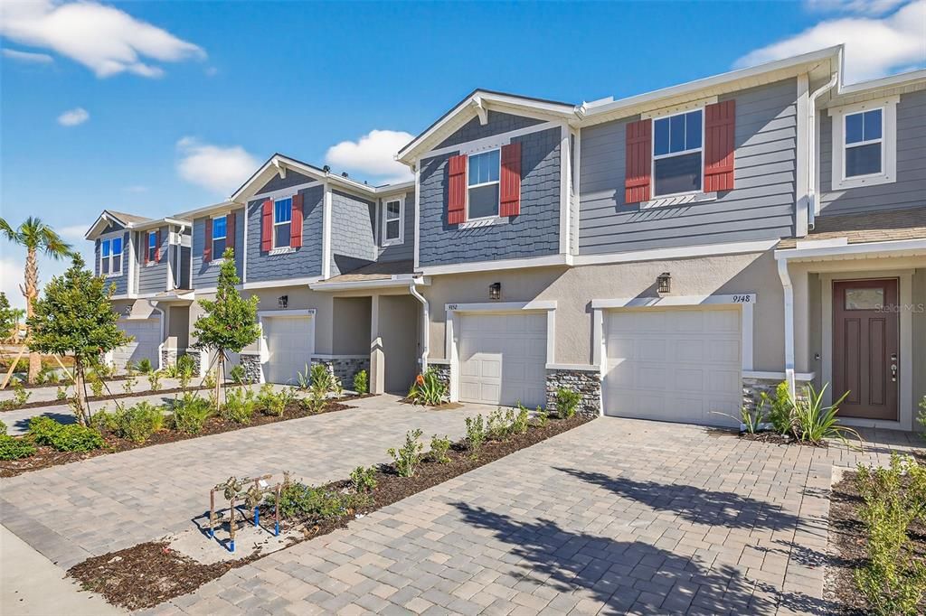 For Sale: $299,710 (3 beds, 2 baths, 1691 Square Feet)