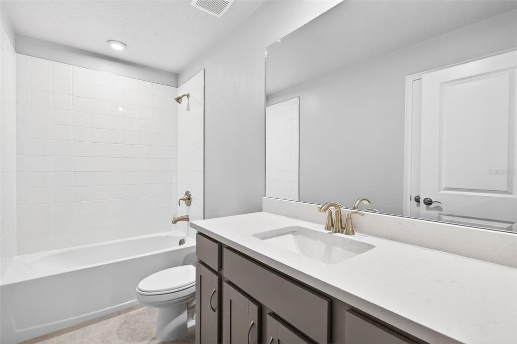For Sale: $299,710 (3 beds, 2 baths, 1691 Square Feet)