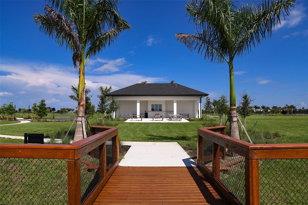 En Venta: $907,882 (4 camas, 3 baños, 2395 Pies cuadrados)