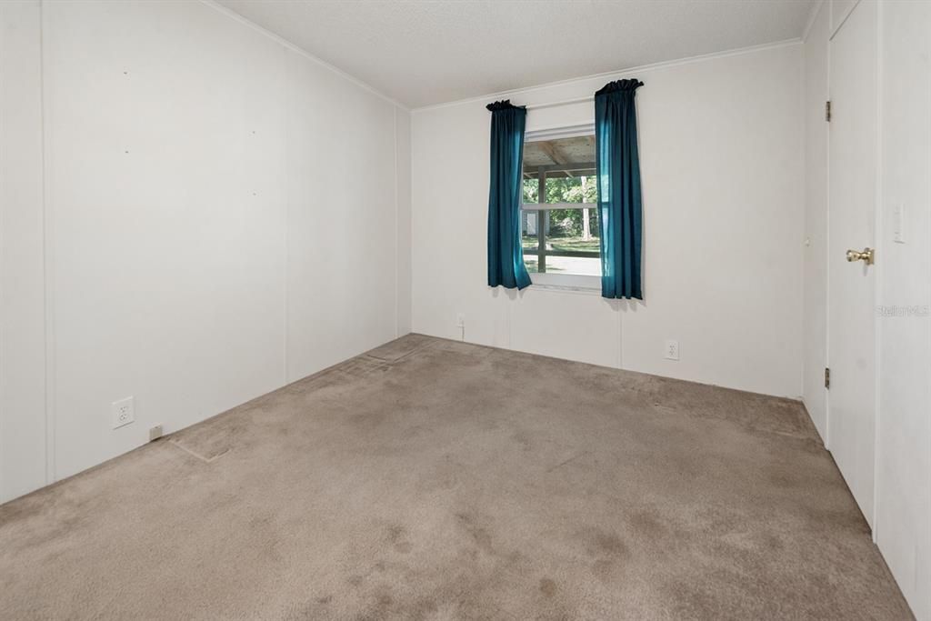 For Sale: $275,000 (3 beds, 2 baths, 1620 Square Feet)
