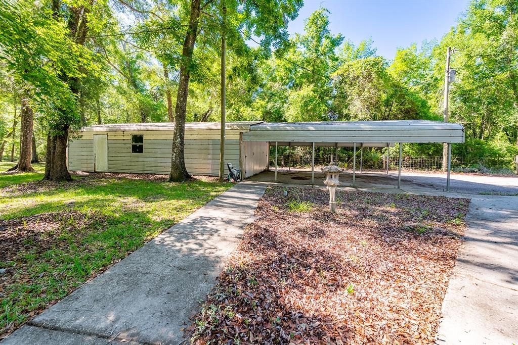 For Sale: $275,000 (3 beds, 2 baths, 1620 Square Feet)