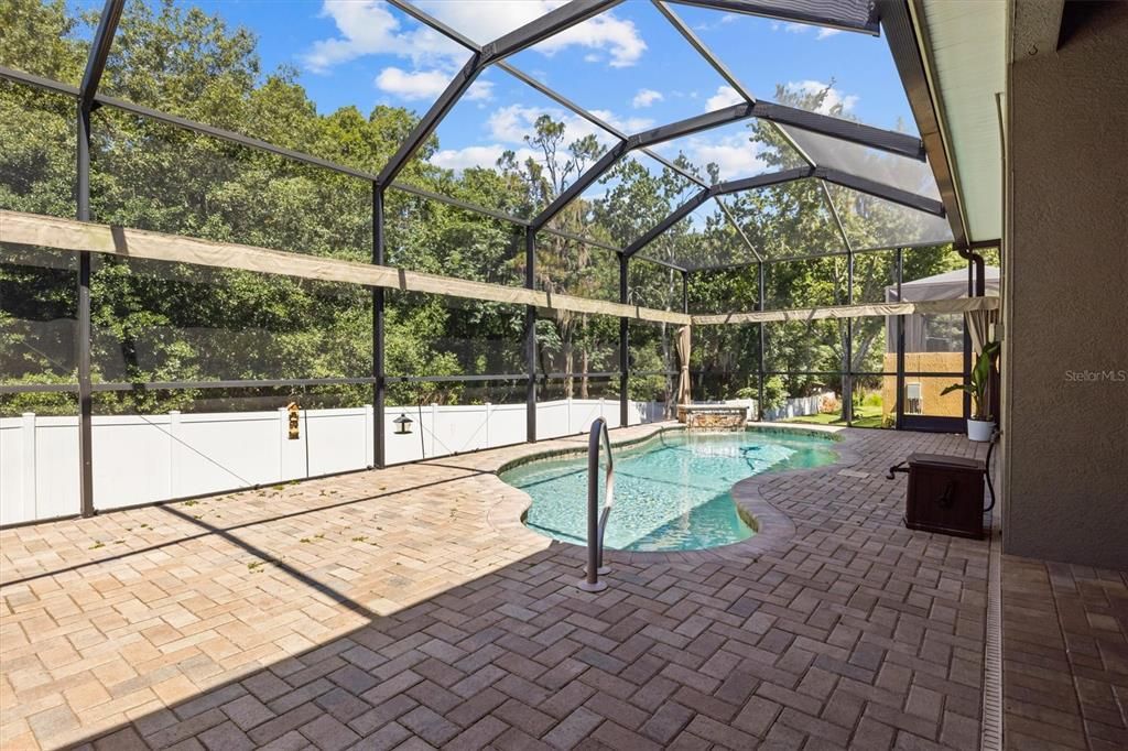 En Venta: $450,000 (3 camas, 2 baños, 2210 Pies cuadrados)