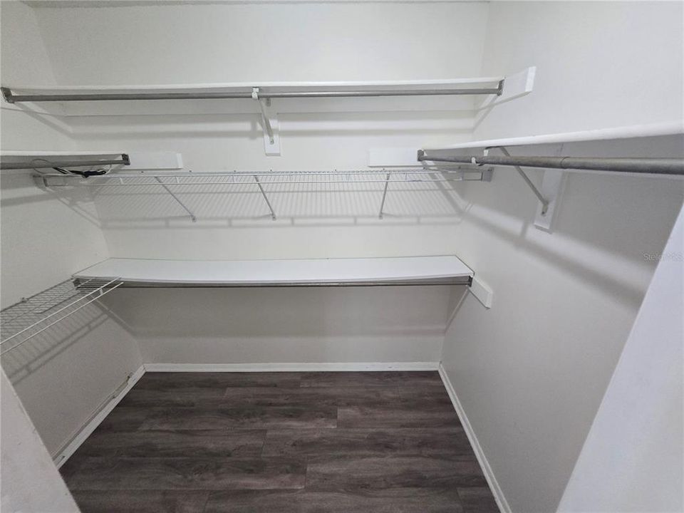 For Sale: $149,000 (2 beds, 2 baths, 1135 Square Feet)