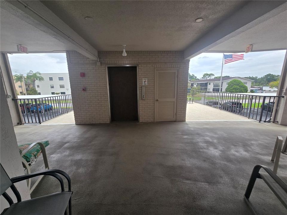For Sale: $149,000 (2 beds, 2 baths, 1135 Square Feet)