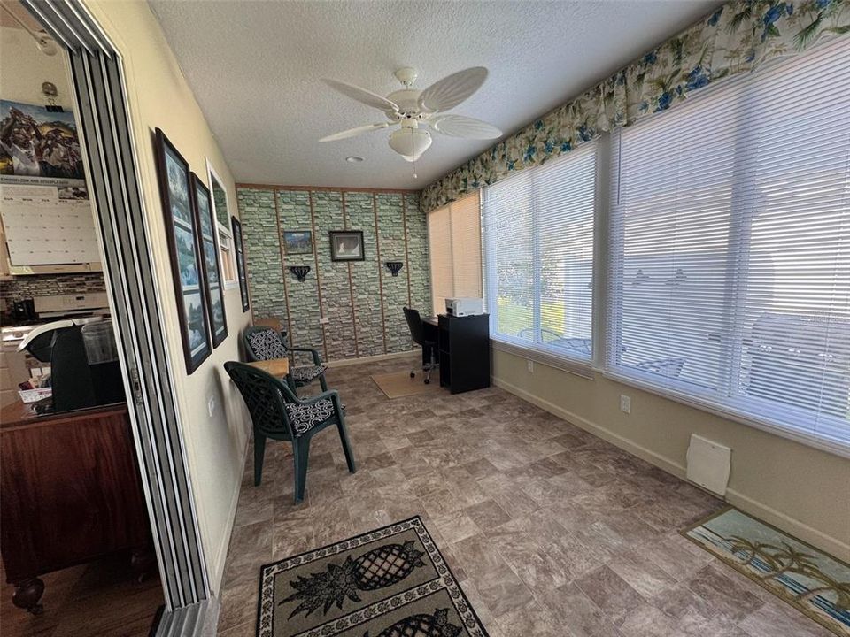 For Rent: $2,600 (3 beds, 2 baths, 1730 Square Feet)