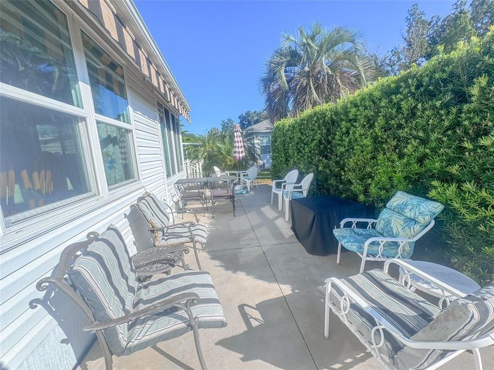 For Rent: $2,600 (3 beds, 2 baths, 1730 Square Feet)