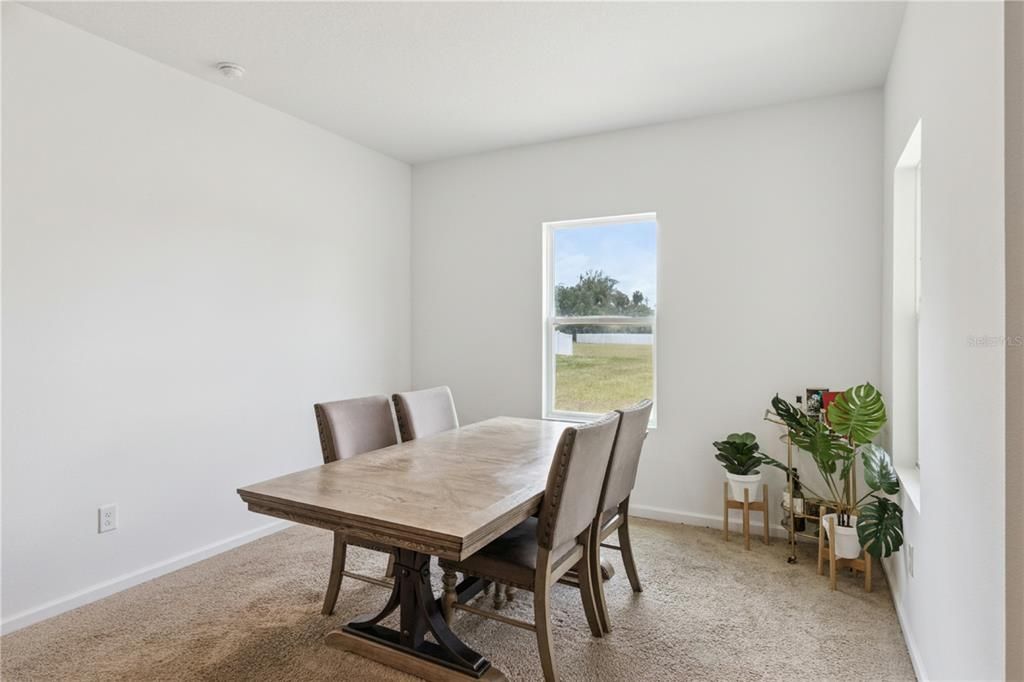For Sale: $395,000 (3 beds, 2 baths, 1679 Square Feet)