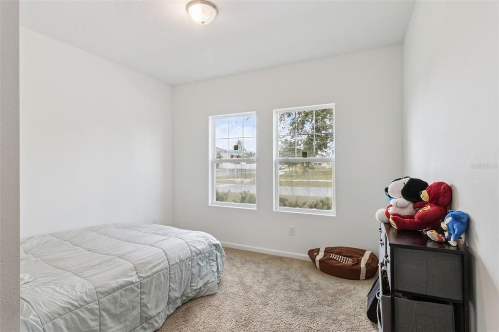For Sale: $395,000 (3 beds, 2 baths, 1679 Square Feet)