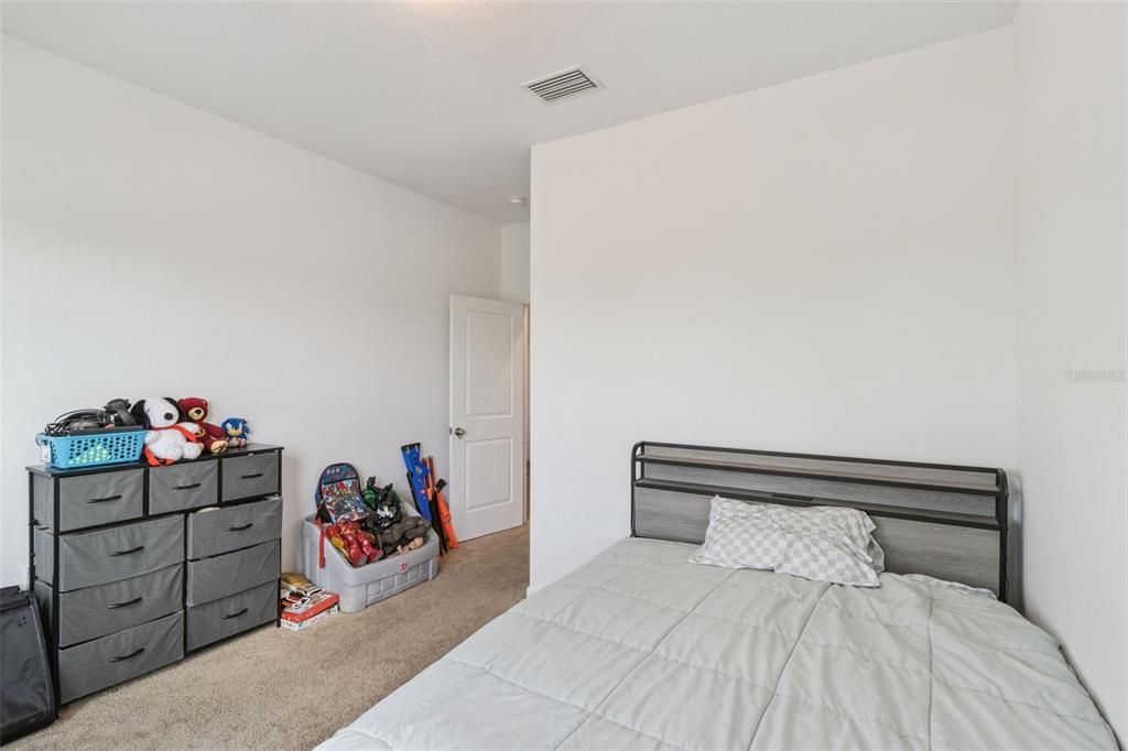 For Sale: $395,000 (3 beds, 2 baths, 1679 Square Feet)