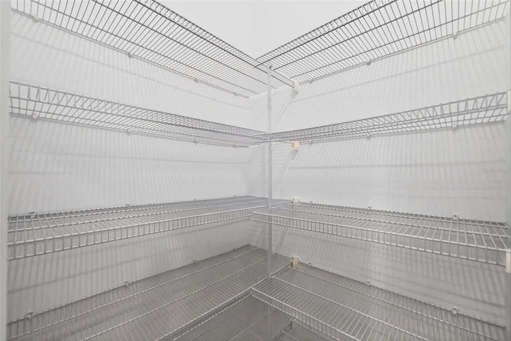 На продажу: $289,000 (3 спален, 2 ванн, 1407 Квадратных фут)