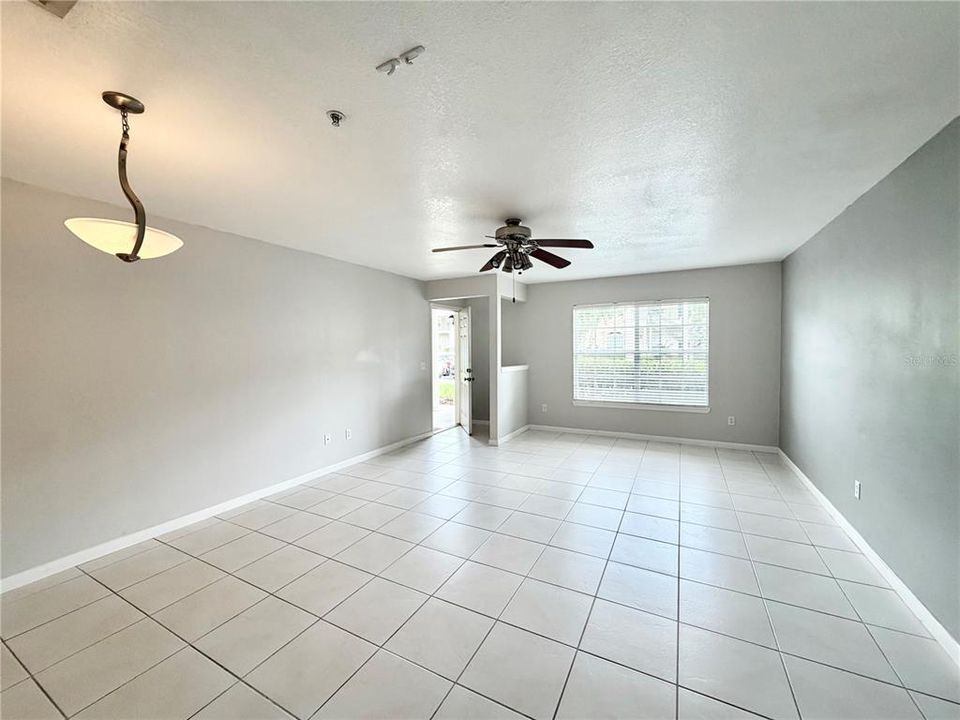 For Rent: $1,599 (2 beds, 2 baths, 1098 Square Feet)