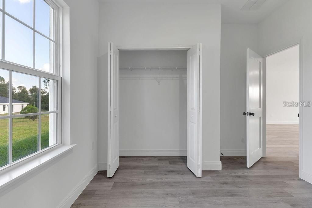 For Rent: $1,900 (4 beds, 2 baths, 1630 Square Feet)