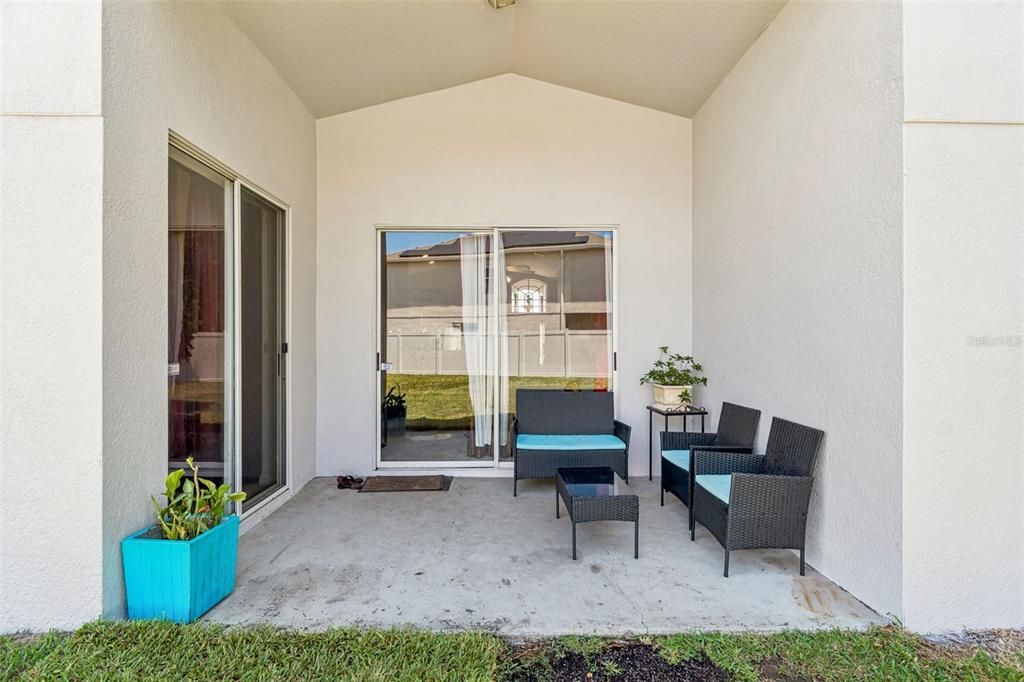 For Sale: $389,900 (4 beds, 3 baths, 1827 Square Feet)