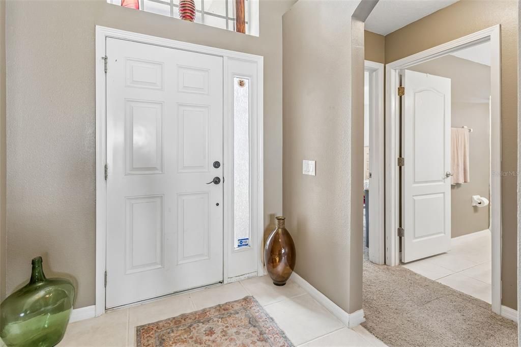 For Sale: $389,900 (4 beds, 3 baths, 1827 Square Feet)