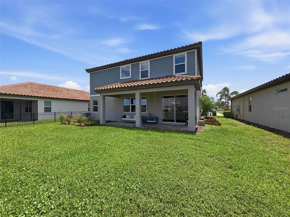 For Sale: $674,900 (5 beds, 3 baths, 2988 Square Feet)