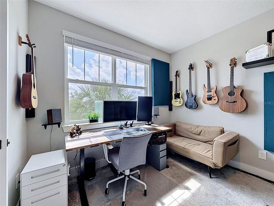 For Sale: $674,900 (5 beds, 3 baths, 2988 Square Feet)