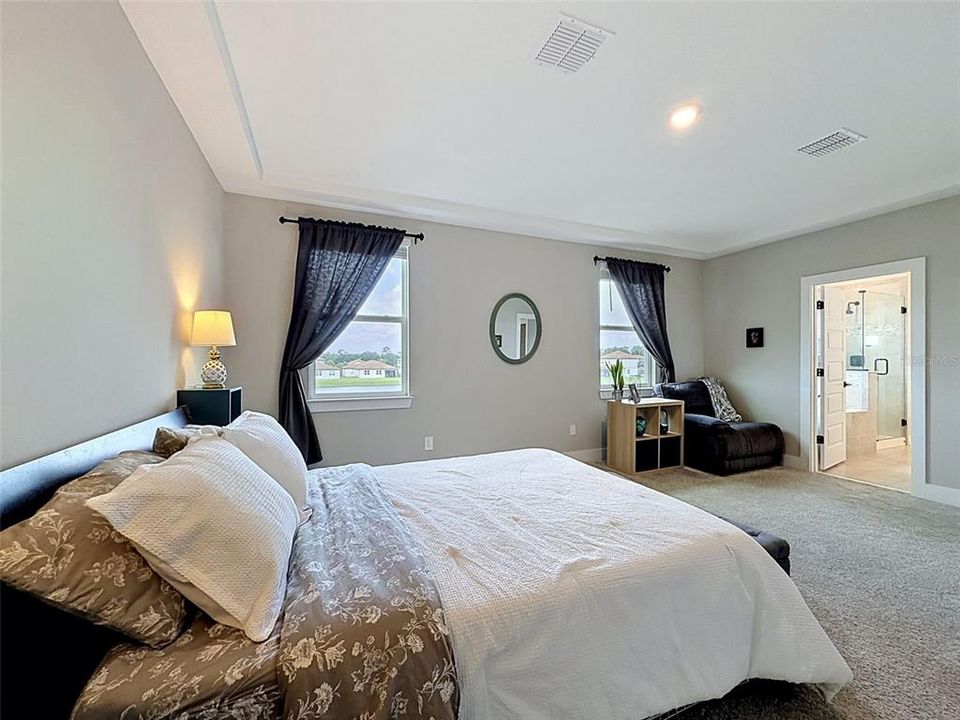 For Sale: $674,900 (5 beds, 3 baths, 2988 Square Feet)