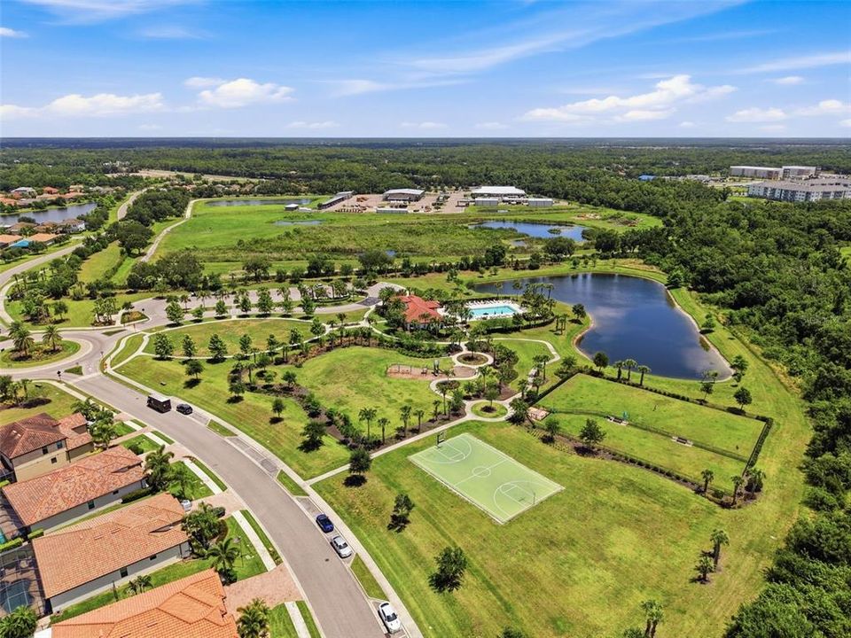 For Sale: $674,900 (5 beds, 3 baths, 2988 Square Feet)