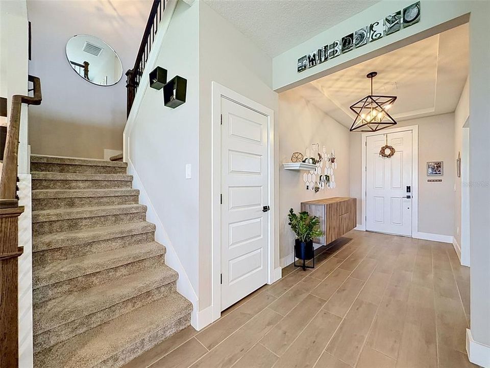For Sale: $674,900 (5 beds, 3 baths, 2988 Square Feet)