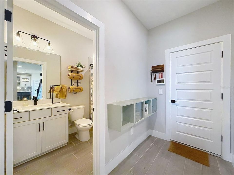For Sale: $674,900 (5 beds, 3 baths, 2988 Square Feet)