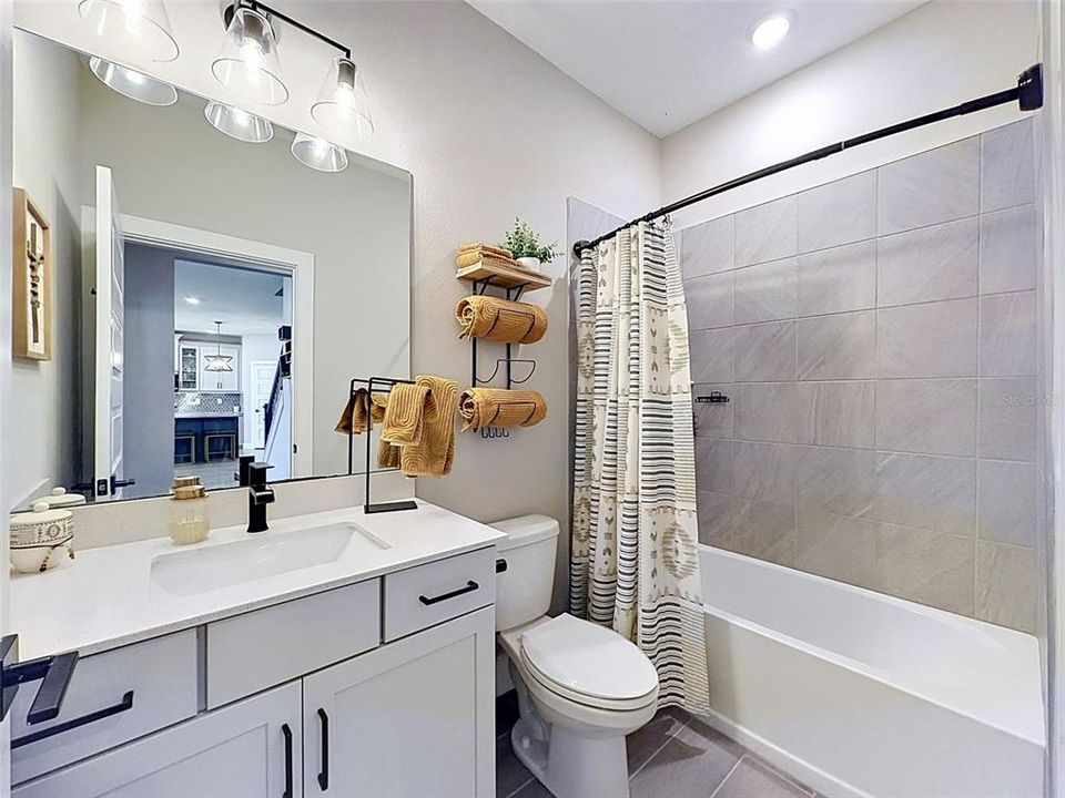 For Sale: $674,900 (5 beds, 3 baths, 2988 Square Feet)