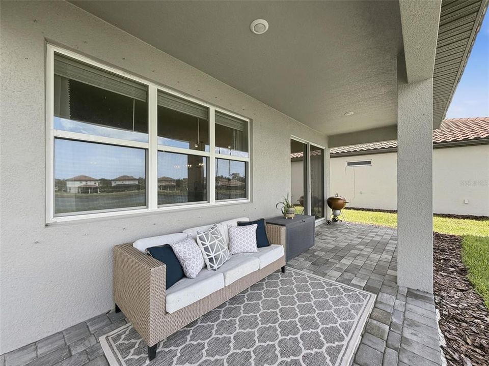 For Sale: $674,900 (5 beds, 3 baths, 2988 Square Feet)