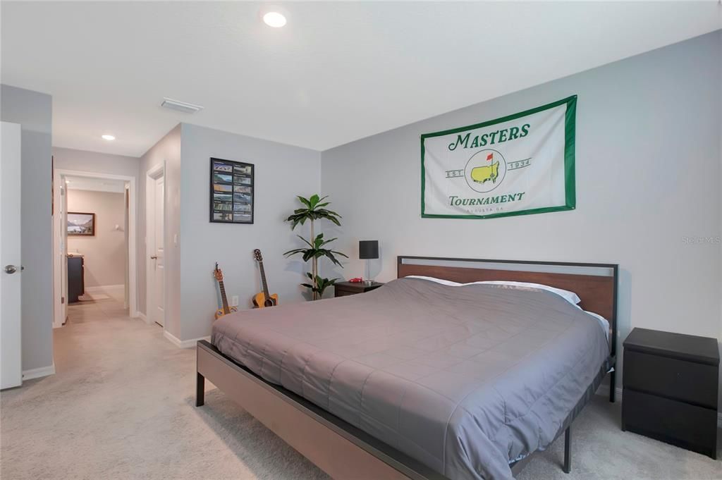 For Sale: $409,990 (3 beds, 2 baths, 1676 Square Feet)