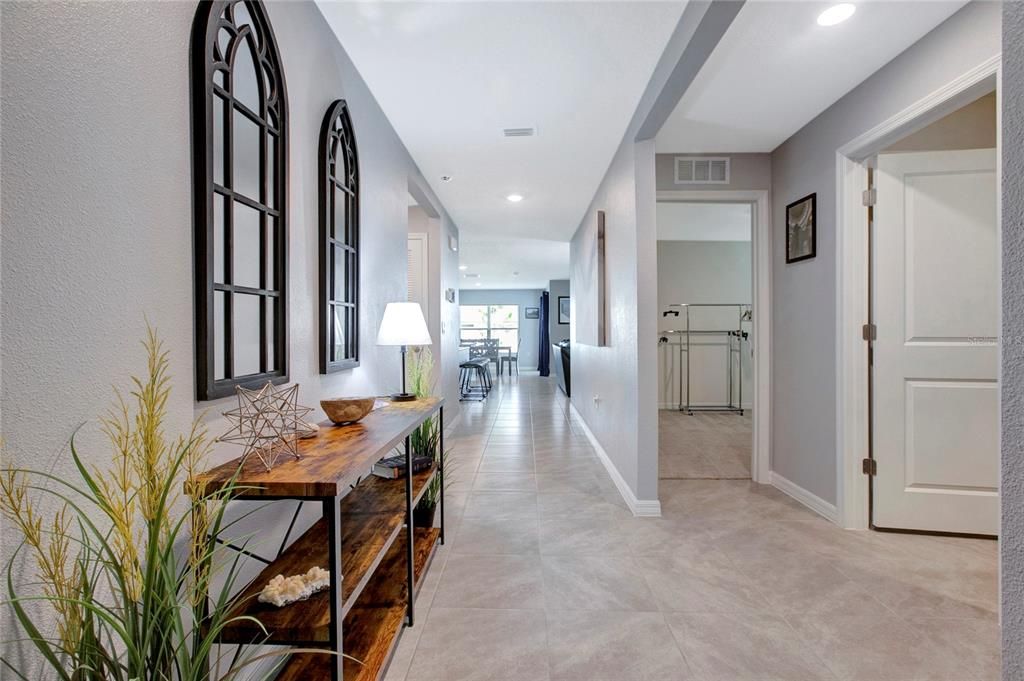 For Sale: $409,990 (3 beds, 2 baths, 1676 Square Feet)