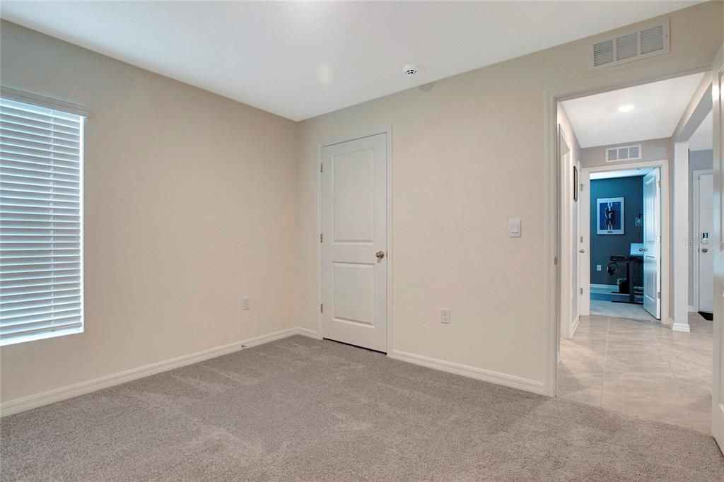 For Sale: $409,990 (3 beds, 2 baths, 1676 Square Feet)