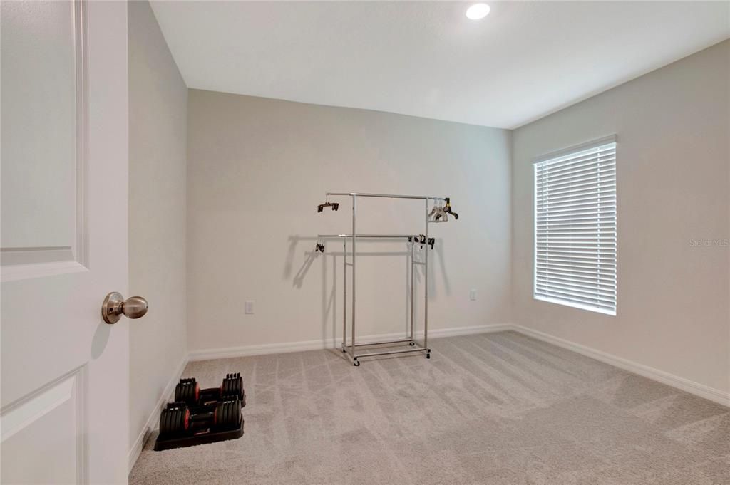 For Sale: $409,990 (3 beds, 2 baths, 1676 Square Feet)