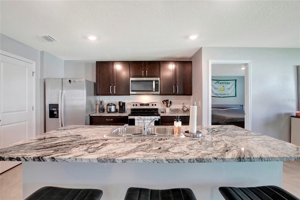 For Sale: $409,990 (3 beds, 2 baths, 1676 Square Feet)