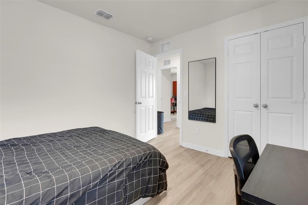 For Sale: $445,000 (4 beds, 2 baths, 1923 Square Feet)
