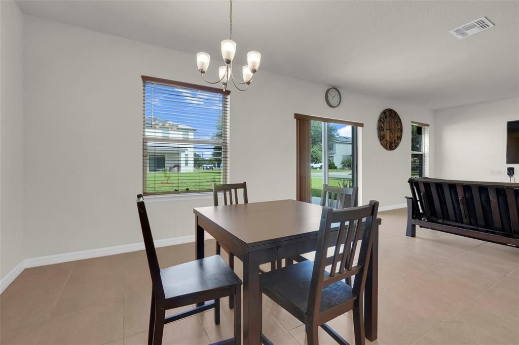 For Sale: $445,000 (4 beds, 2 baths, 1923 Square Feet)