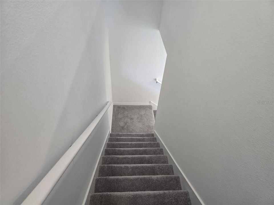En Renta: $2,300 (3 camas, 2 baños, 1824 Pies cuadrados)