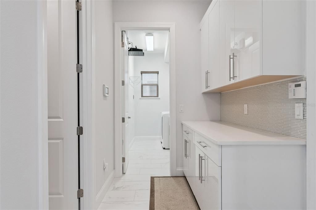 For Sale: $1,750,000 (5 beds, 4 baths, 4039 Square Feet)
