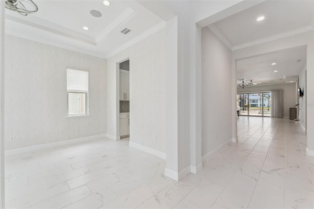 For Sale: $1,750,000 (5 beds, 4 baths, 4039 Square Feet)
