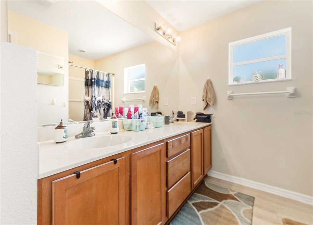 For Sale: $359,900 (4 beds, 2 baths, 2440 Square Feet)