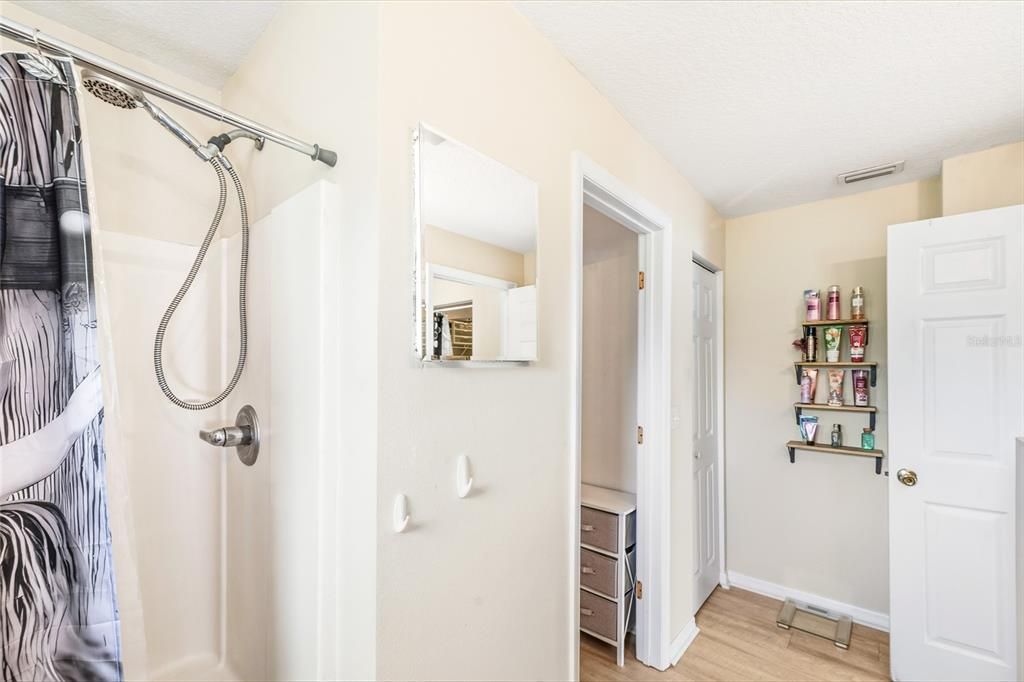 For Sale: $359,900 (4 beds, 2 baths, 2440 Square Feet)