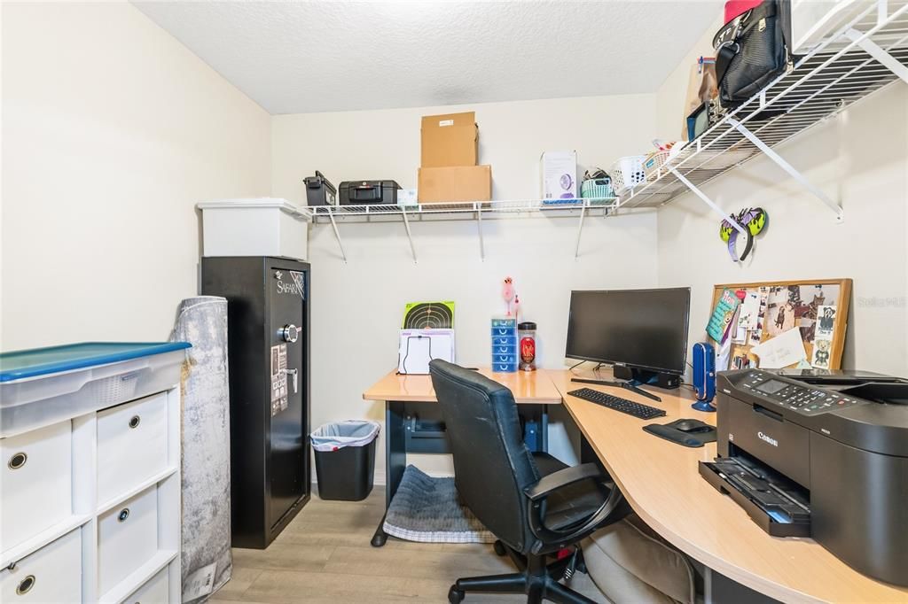 For Sale: $359,900 (4 beds, 2 baths, 2440 Square Feet)